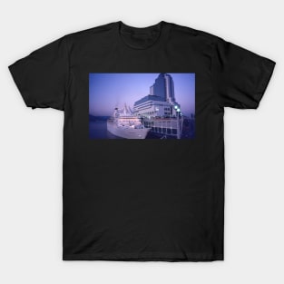 Vancouver Harbor . T-Shirt